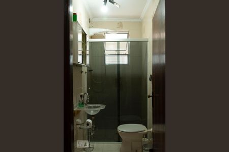 Casa à venda com 300m², 4 quartos e 2 vagas Casa à venda com 300m², 4 quartos e 2 vagasBanheiro