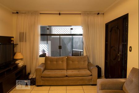 Sala de casa à venda com 4 quartos, 300m² em Vila Virginia, São Paulo