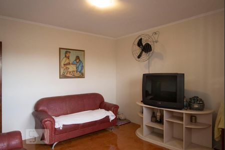 Casa à venda com 300m², 4 quartos e 2 vagas Casa à venda com 300m², 4 quartos e 2 vagasQuarto 4