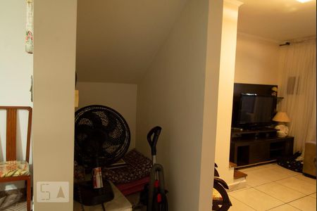 Sala de casa à venda com 4 quartos, 300m² em Vila Virginia, São Paulo