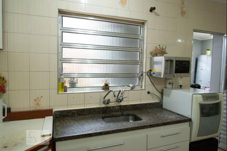 Casa à venda com 300m², 4 quartos e 2 vagas Casa à venda com 300m², 4 quartos e 2 vagasPia