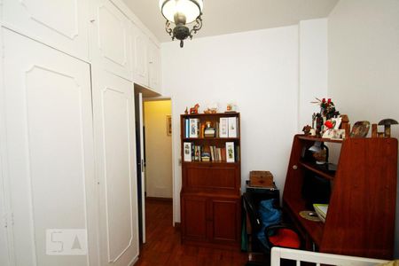 Quarto 1 de apartamento à venda com 3 quartos, 120m² em Laranjeiras, Rio de Janeiro