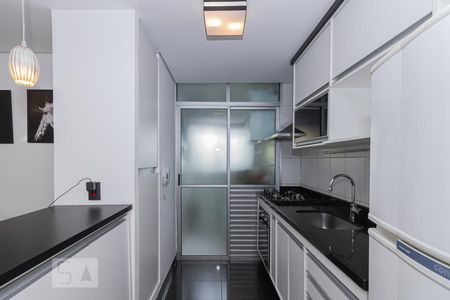 Apartamento à venda com 65m², 2 quartos e 2 vagasCozinha