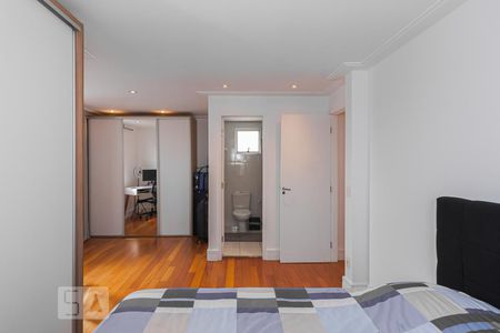 Suíte de apartamento à venda com 2 quartos, 65m² em Água Branca, São Paulo