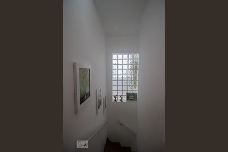 Casa à venda com 172m², 3 quartos e 2 vagasHall