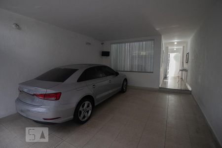 Casa à venda com 172m², 3 quartos e 2 vagasGaragem