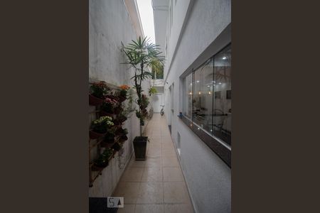 Casa à venda com 172m², 3 quartos e 2 vagasCorredor