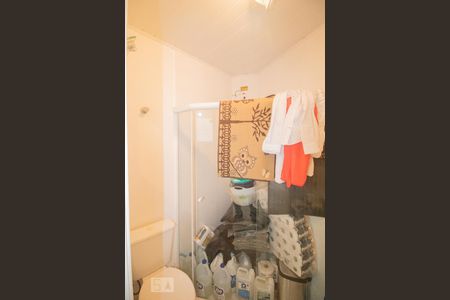 Casa à venda com 172m², 3 quartos e 2 vagasBanheiro de Serviço