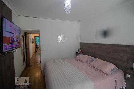 Casa à venda com 172m², 3 quartos e 2 vagasSuíte 2