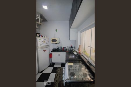 Casa à venda com 172m², 3 quartos e 2 vagasCozinha externa