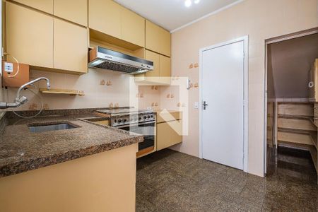 Cozinha de casa de condomínio para alugar com 2 quartos, 110m² em Paraíso, São Paulo