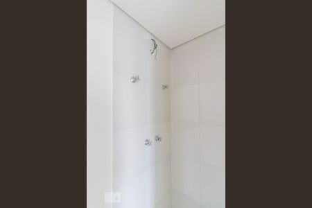 Apartamento à venda com 93m², 2 quartos e 1 vaga Apartamento à venda com 93m², 2 quartos e 1 vagaBanheiro da Suite