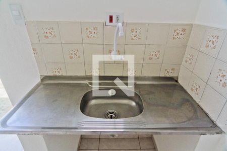 Casa de condomínio para alugar com 40m², 1 quarto e sem vagaCozinha