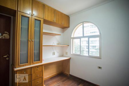 Apartamento à venda com 70m², 2 quartos e 1 vagaQuarto 2