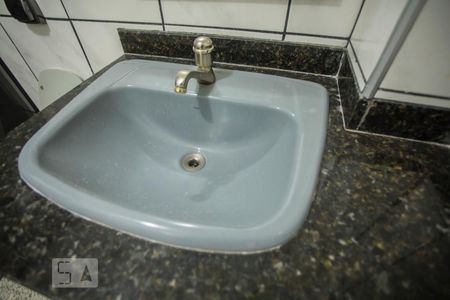 Apartamento à venda com 70m², 2 quartos e 1 vagaBanheiro 2 - Torneira