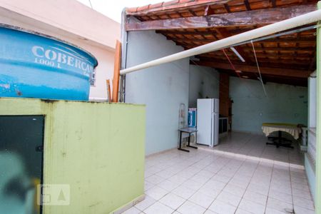 Casa à venda com 100m², 3 quartos e 2 vagas Casa à venda com 100m², 3 quartos e 2 vagasEspaço Gourmet