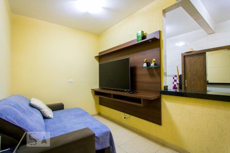 Casa à venda com 100m², 3 quartos e 2 vagas Casa à venda com 100m², 3 quartos e 2 vagasEdicúla - Sala