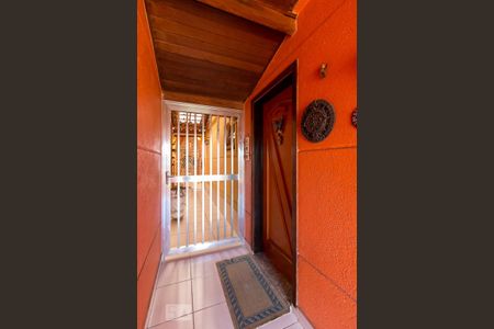 Casa à venda com 210m², 4 quartos e 6 vagasEntrada da casa