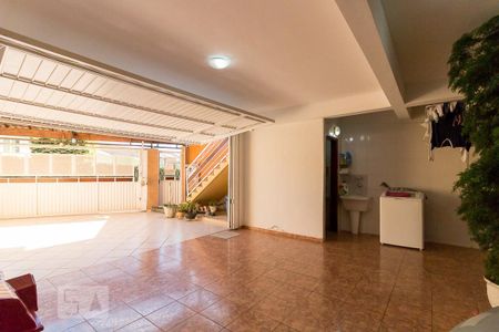 Casa à venda com 210m², 4 quartos e 6 vagasGaragem