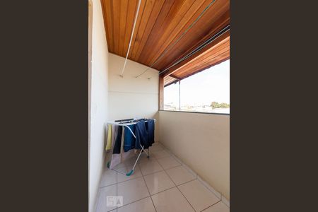 Casa à venda com 210m², 4 quartos e 6 vagasVaranda quarto 3 suíte