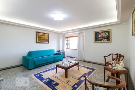 Sala de casa à venda com 4 quartos, 210m² em Parque Renato Maia, Guarulhos