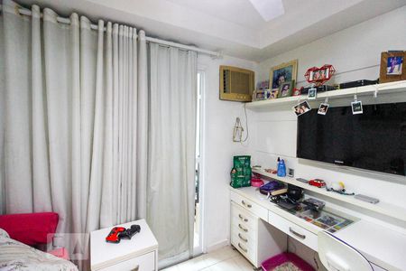 Apartamento à venda com 89m², 3 quartos e 2 vagasQuarto 2