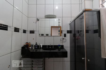 Apartamento à venda com 77m², 2 quartos e sem vagaBanheiro