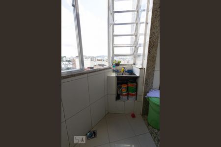 Apartamento à venda com 77m², 2 quartos e sem vagaÁrea de Serviço