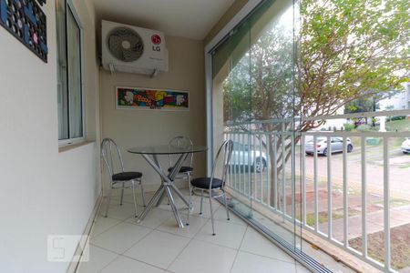 Apartamento para alugar com 76m², 3 quartos e 1 vaga Apartamento para alugar com 76m², 3 quartos e 1 vagaSacada com Churrasqueira