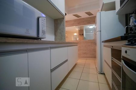 Apartamento para alugar com 76m², 3 quartos e 1 vaga Apartamento para alugar com 76m², 3 quartos e 1 vagaCozinha