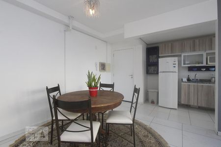 SALA de apartamento à venda com 2 quartos, 60m² em Passo da Areia, Porto Alegre