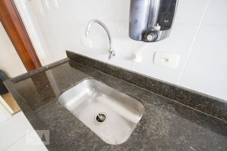 Apartamento à venda com 74m², 2 quartos e 1 vagaDetalhe Cozinha