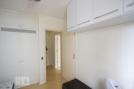 Quarto 1 de apartamento à venda com 2 quartos, 74m² em Campo Belo, São Paulo