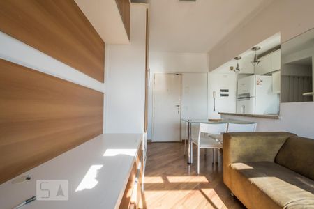 Sala de apartamento para alugar com 1 quarto, 50m² em Campo Belo, São Paulo