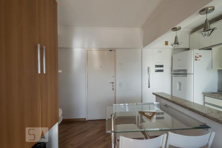 Sala de apartamento para alugar com 1 quarto, 50m² em Campo Belo, São Paulo