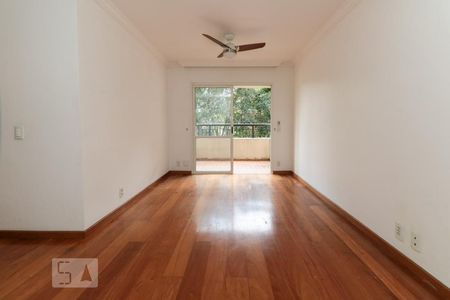 Sala de apartamento à venda com 2 quartos, 74m² em Vila Madalena, São Paulo