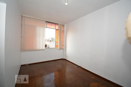 Sala de apartamento para alugar com 1 quarto, 50m² em Todos Os Santos, Rio de Janeiro