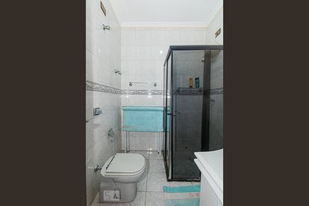 Casa à venda com 220m², 3 quartos e 2 vagas Casa à venda com 220m², 3 quartos e 2 vagasBanheiro da Suíte 2