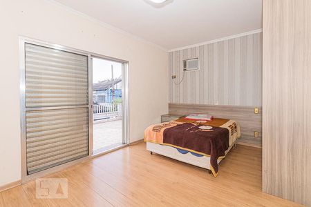 Casa à venda com 220m², 3 quartos e 2 vagas Casa à venda com 220m², 3 quartos e 2 vagasSuíte 3