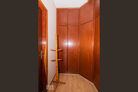 Casa à venda com 220m², 3 quartos e 2 vagas Casa à venda com 220m², 3 quartos e 2 vagasSuíte 3