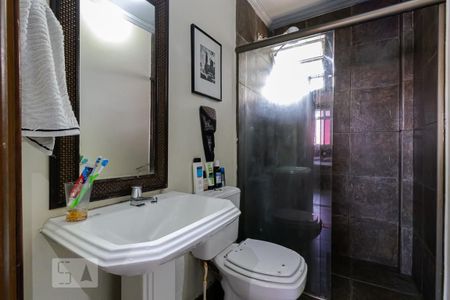 Apartamento à venda com 104m², 2 quartos e sem vaga Apartamento à venda com 104m², 2 quartos e sem vagaBanheiro