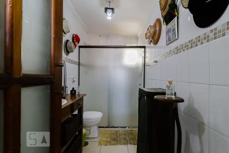 Apartamento à venda com 104m², 2 quartos e sem vaga Apartamento à venda com 104m², 2 quartos e sem vagaBanheiro da Suíte