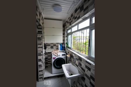 Apartamento à venda com 60m², 2 quartos e 1 vagaÁrea de Serviço