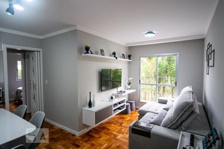 Sala de apartamento à venda com 2 quartos, 60m² em Vila Regente Feijó, São Paulo
