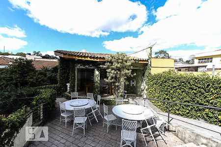 Apartamento à venda com 60m², 2 quartos e 1 vagaÁrea comum