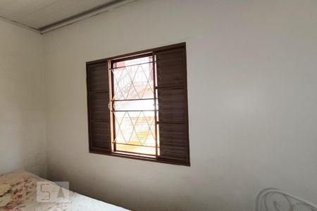 Casa à venda com 173m², 3 quartos e 3 vagas Casa à venda com 173m², 3 quartos e 3 vagasQuarto 2