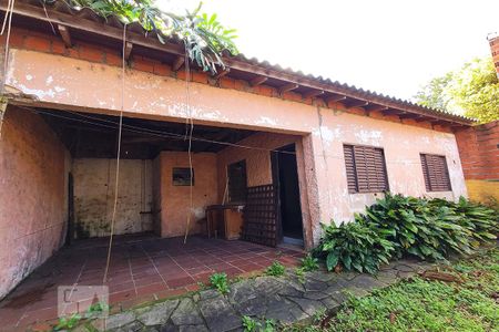 Casa à venda com 173m², 3 quartos e 3 vagas Casa à venda com 173m², 3 quartos e 3 vagasFundos