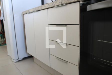 Cozinha e Área de Serviço de apartamento para alugar com 3 quartos, 80m² em São Francisco, Goiânia