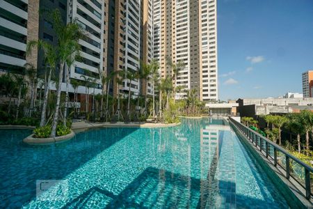 Apartamento para alugar com 39m², 1 quarto e sem vagaPiscina