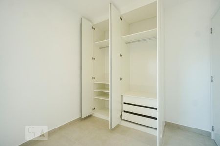 Apartamento para alugar com 39m², 1 quarto e sem vagaQuarto